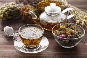 Травяной чай для сердца: польза и противопоказания - Первая монастырская здравница